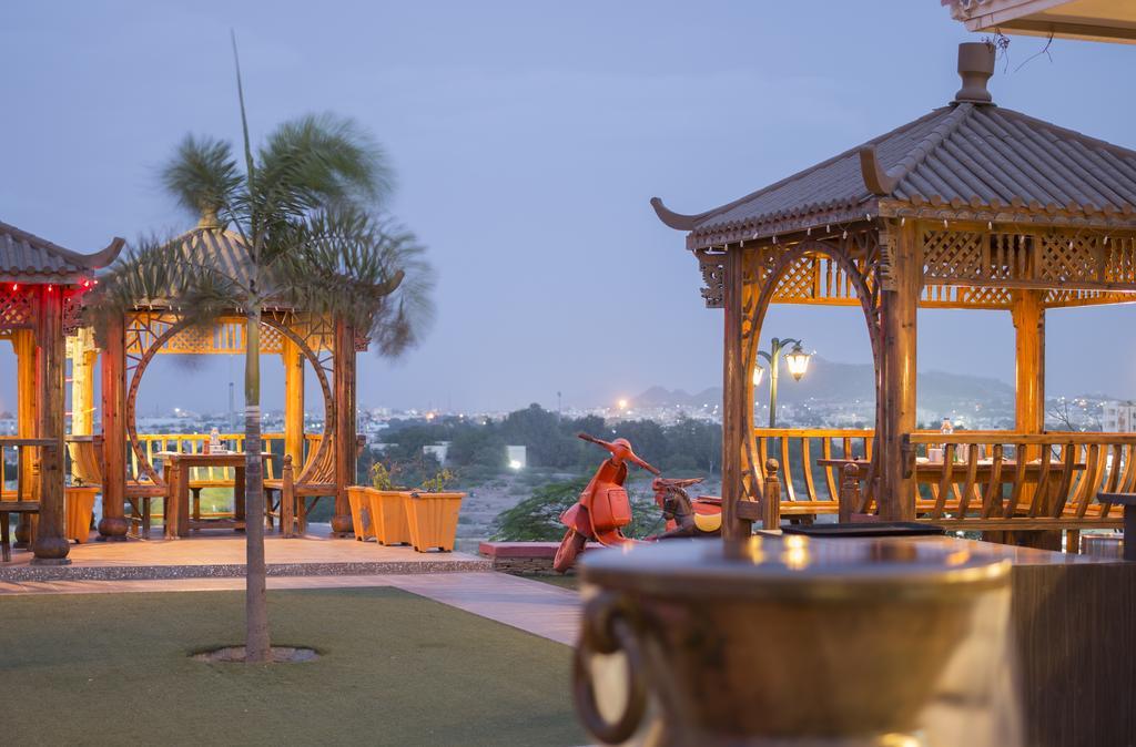 Regenta Resort Bhuj By Royal Orchid Hotels Limited Bagian luar foto